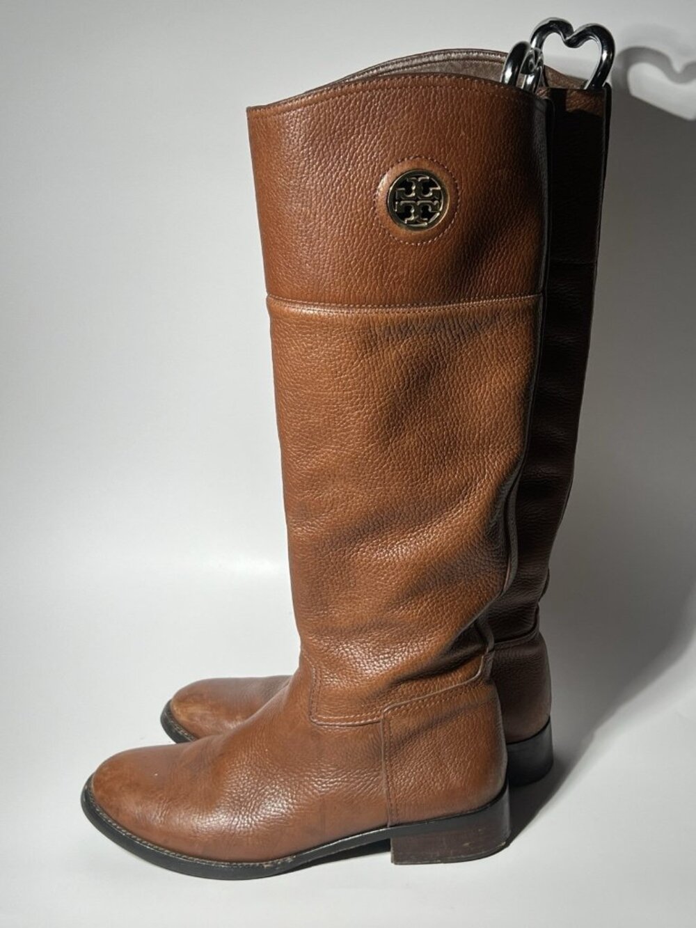 Tory Burch Junction Brown Pebbled Leather Riding Boots Size 8M Gold Logo - Picture 14 of 16